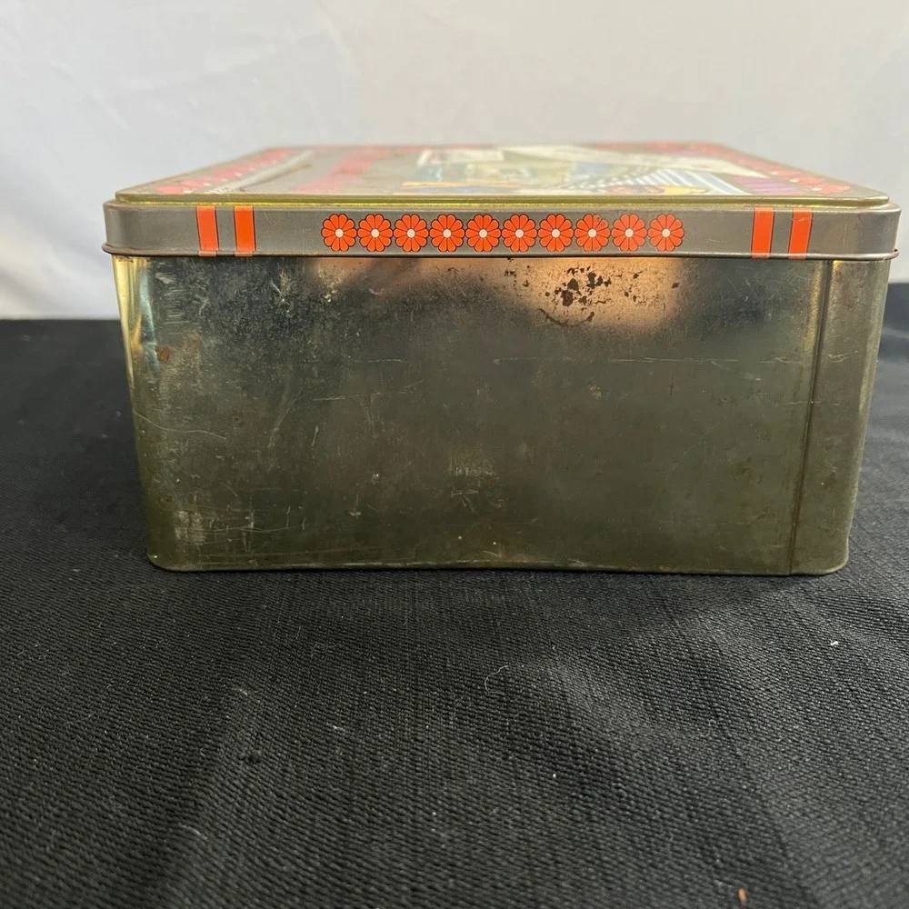 Vintage Lofthouse's Original Fisherman's Friend Nautical Metal Storage Tin 8.5